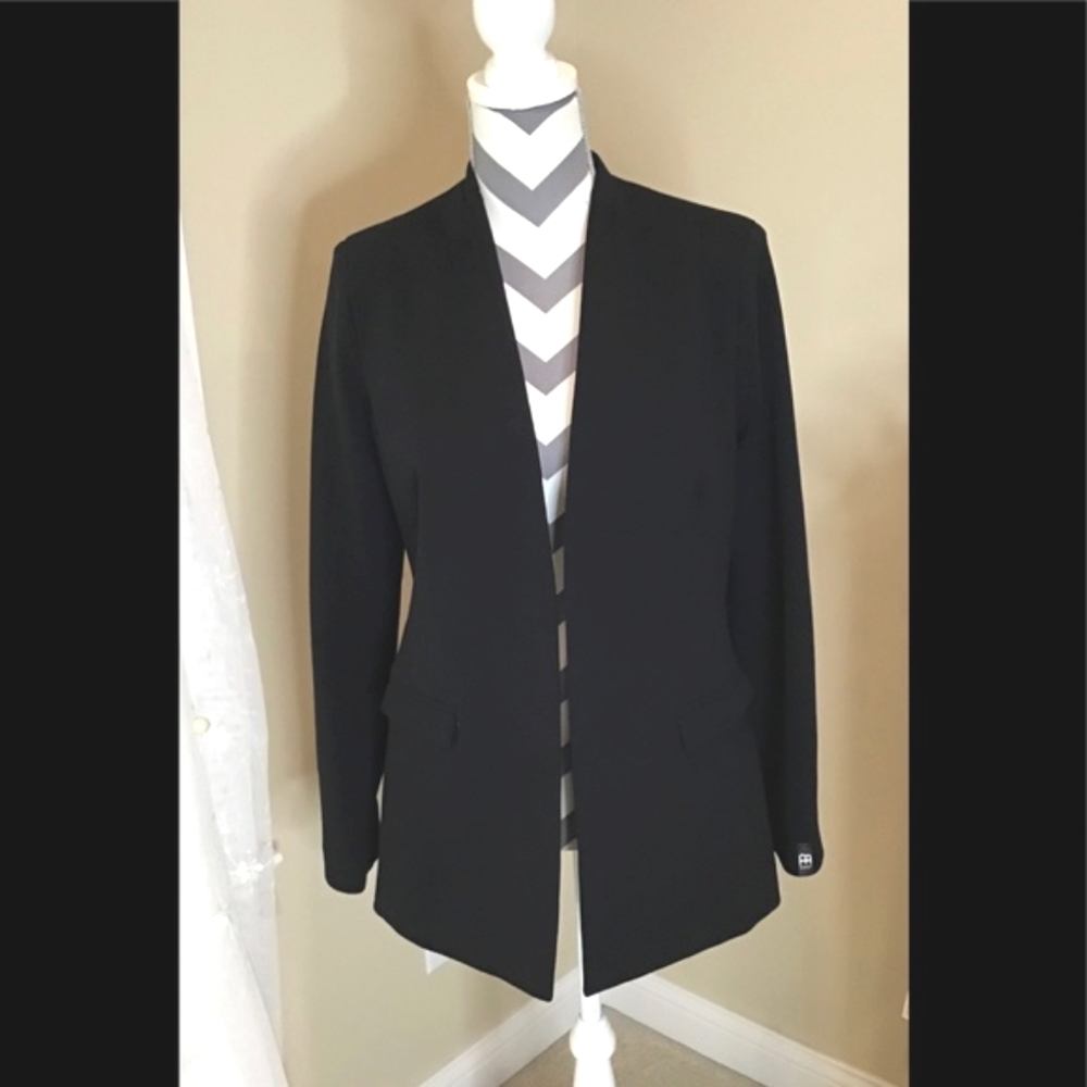 NWT Collarless Open Front Blazer